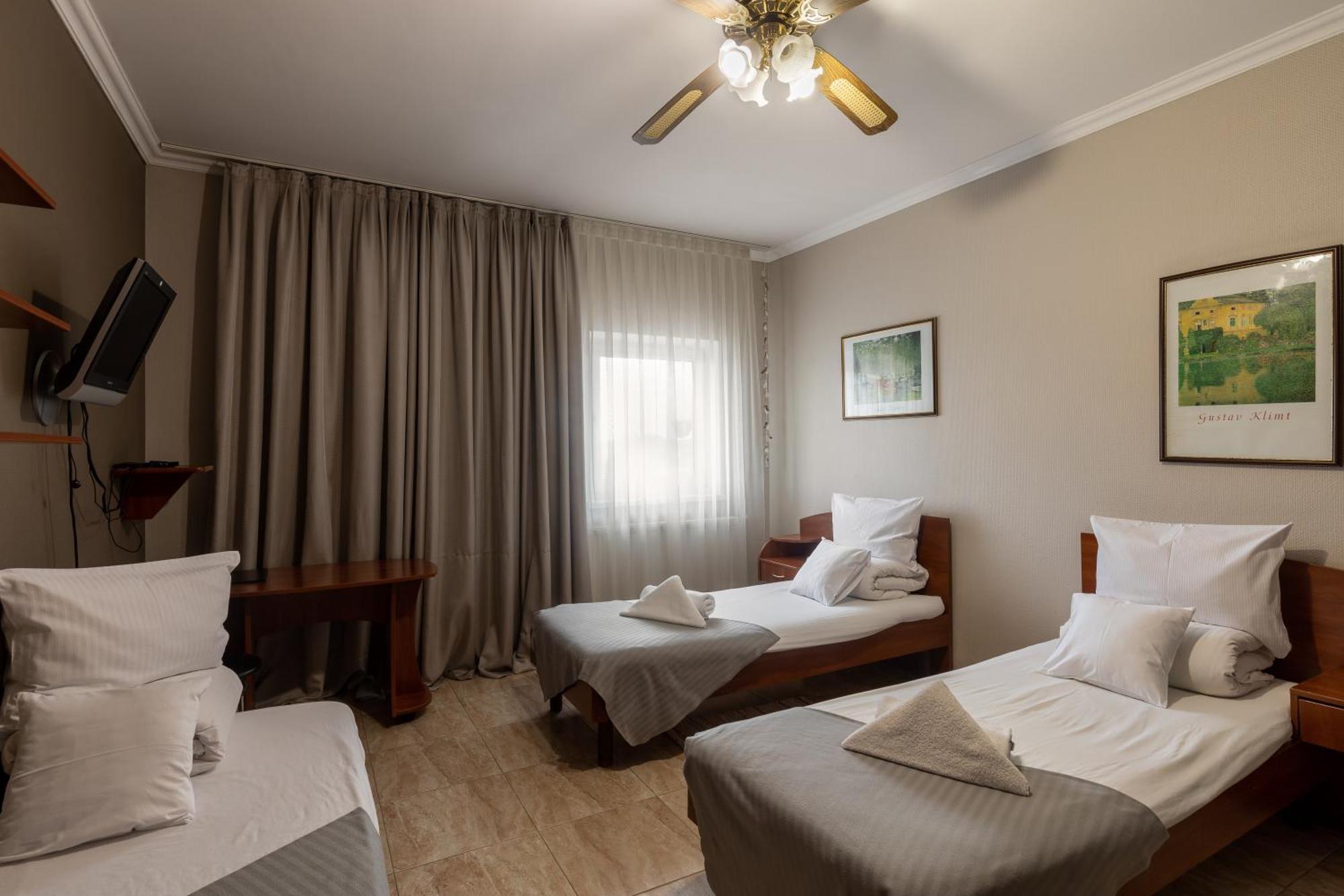 Duet Plus Motel Voytovtsy Exterior photo