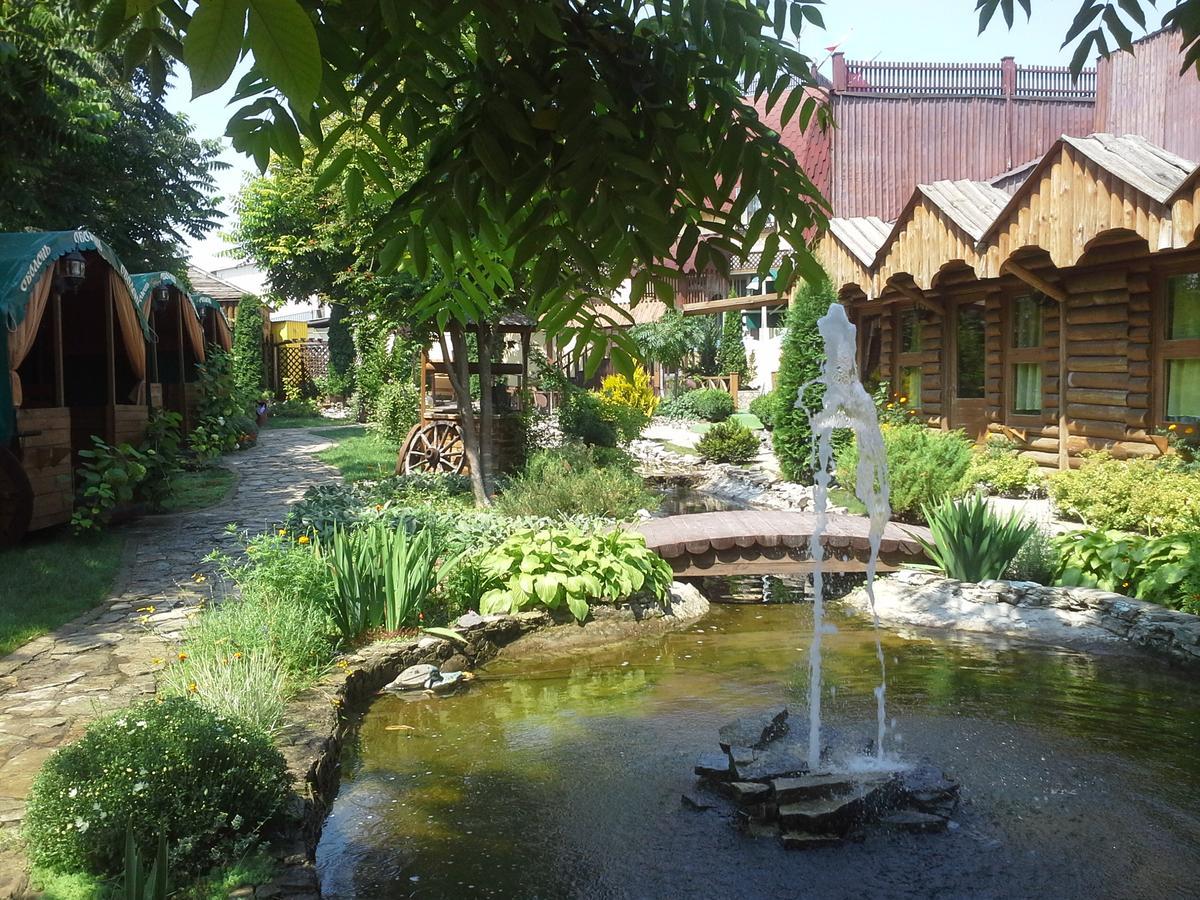 Duet Plus Motel Voytovtsy Exterior photo
